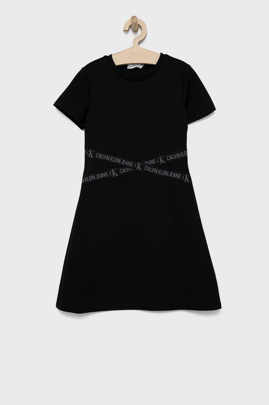 

Детска рокля Calvin Klein Jeans в черно къс модел разкроен модел, Черен