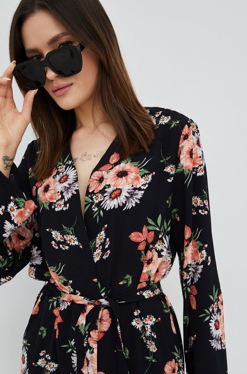 Only kimono culoarea negru, modelator