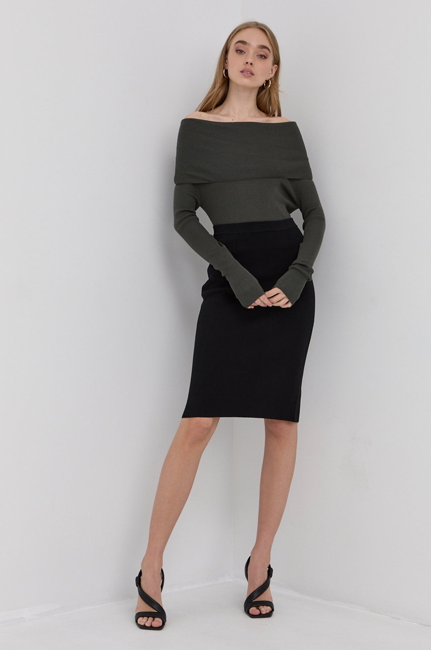 

Шерстяной свитер Max Mara Leisure женский лёгкий с гольфом