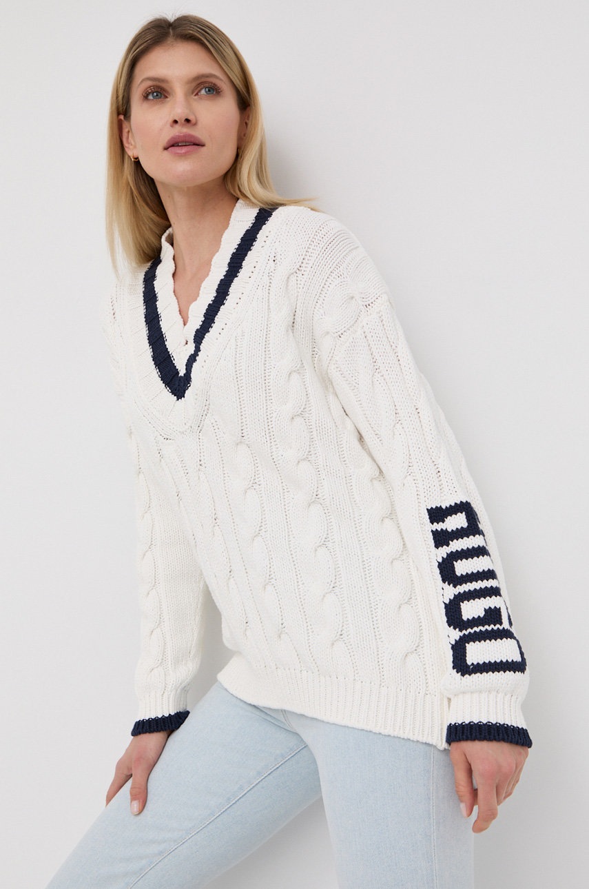 

Пуловер HUGO дамски в бежово, Бял