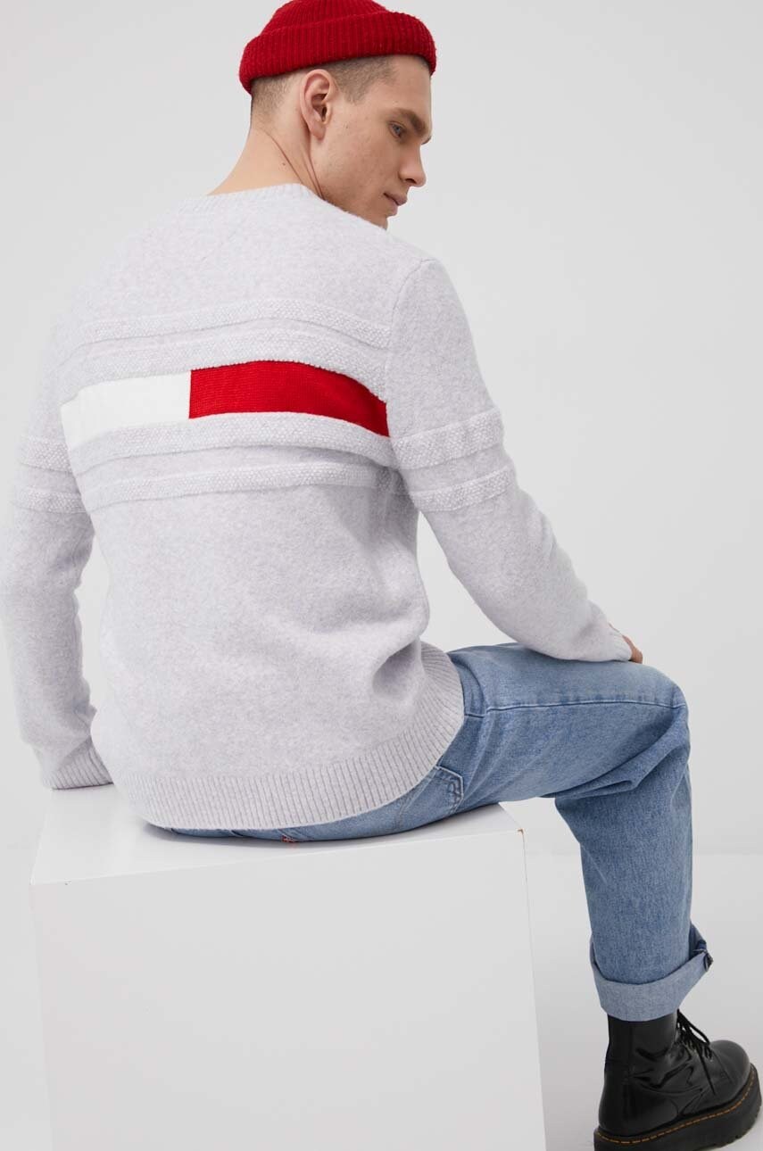 Tommy jeans pulover din amestec de lana barbati, culoarea gri, călduros