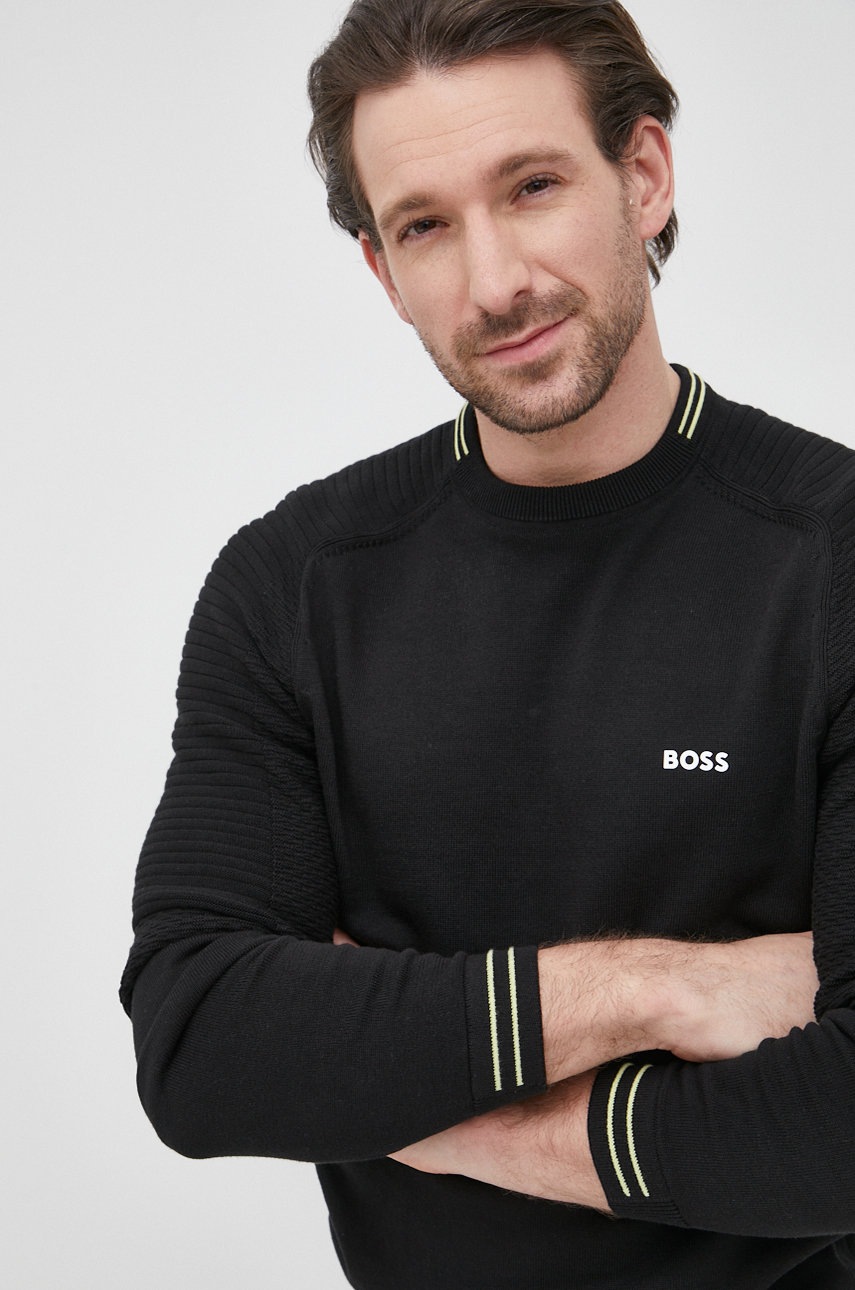 

Памучен пуловер BOSS Boss Athleisure мъжки в черно от лека материя, Черен