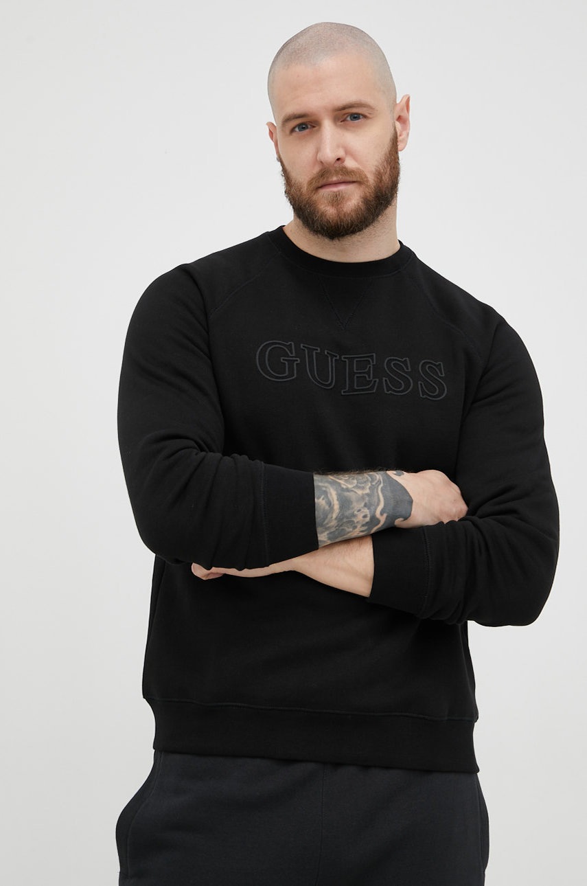 

Суичър Guess в черно с апликация, Черен