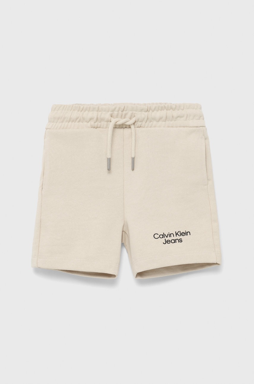

Детски памучен къс панталон Calvin Klein Jeans в бежово с регулируема талия, Бежов