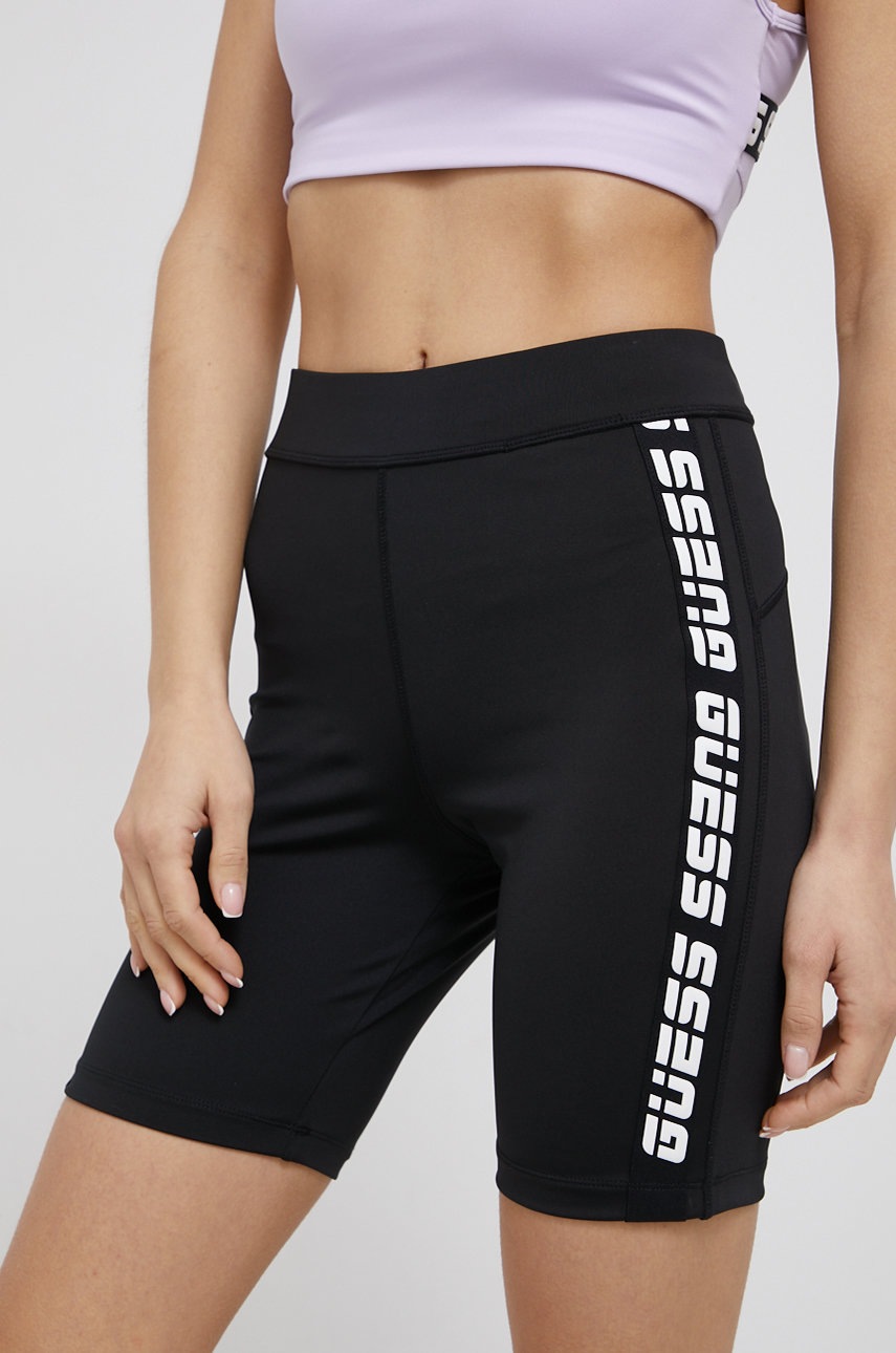 

Guess - Шорти