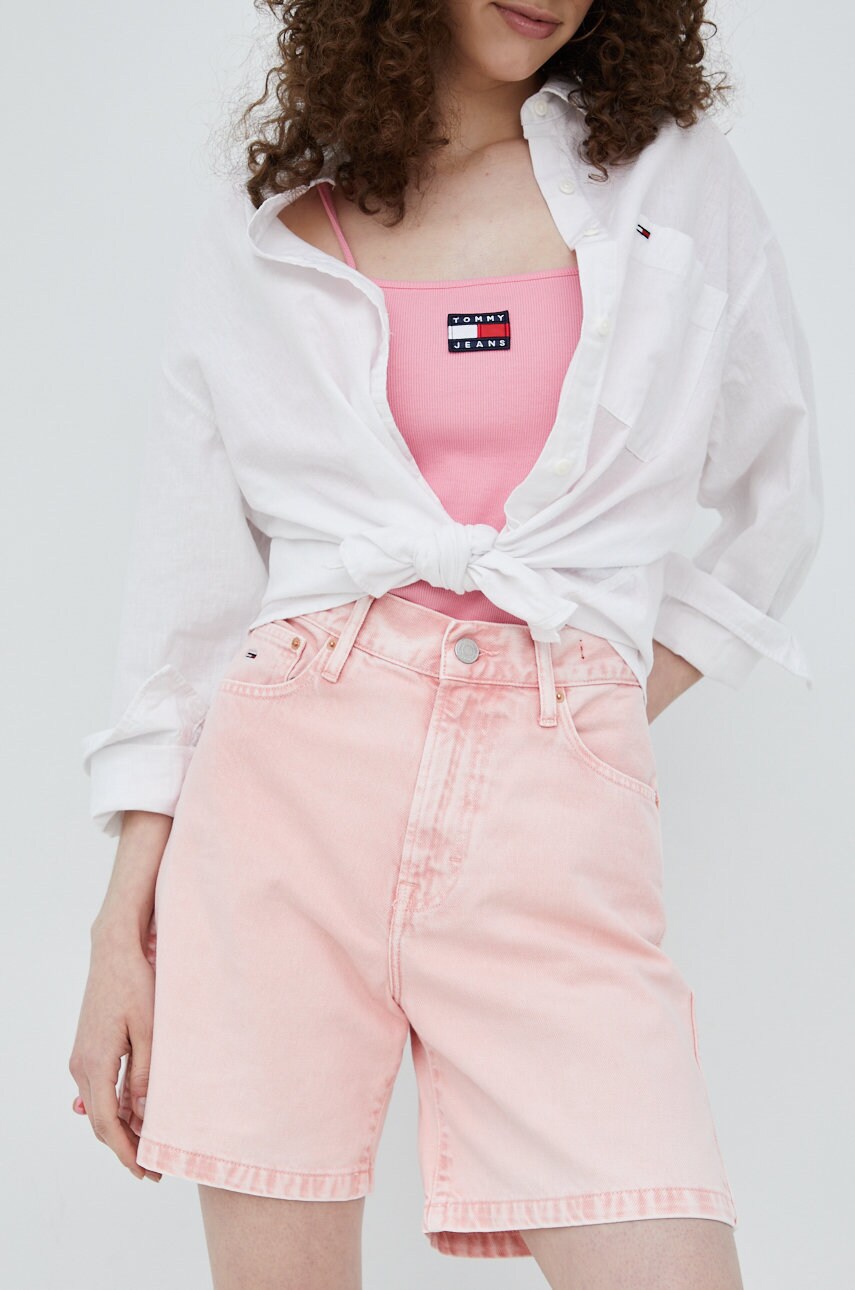 Tommy jeans pantaloni scurti jeans betsy bf7002 femei, culoarea roz, neted, high waist