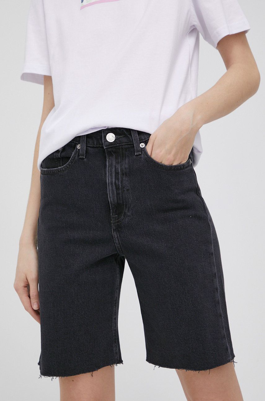 Tommy Jeans pantaloni scurti jeans Harper Bf0183 femei, culoarea negru, neted, high waist answear imagine noua