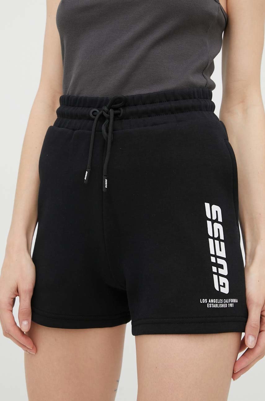 

Къси панталони Guess в черно с принт с висока талия, Черен