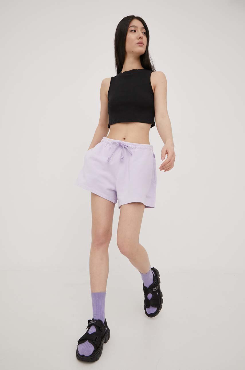 Bavlněné šortky Levi′s dámské, fialová barva, hladké, high waist - fialová -  100% Bavlna