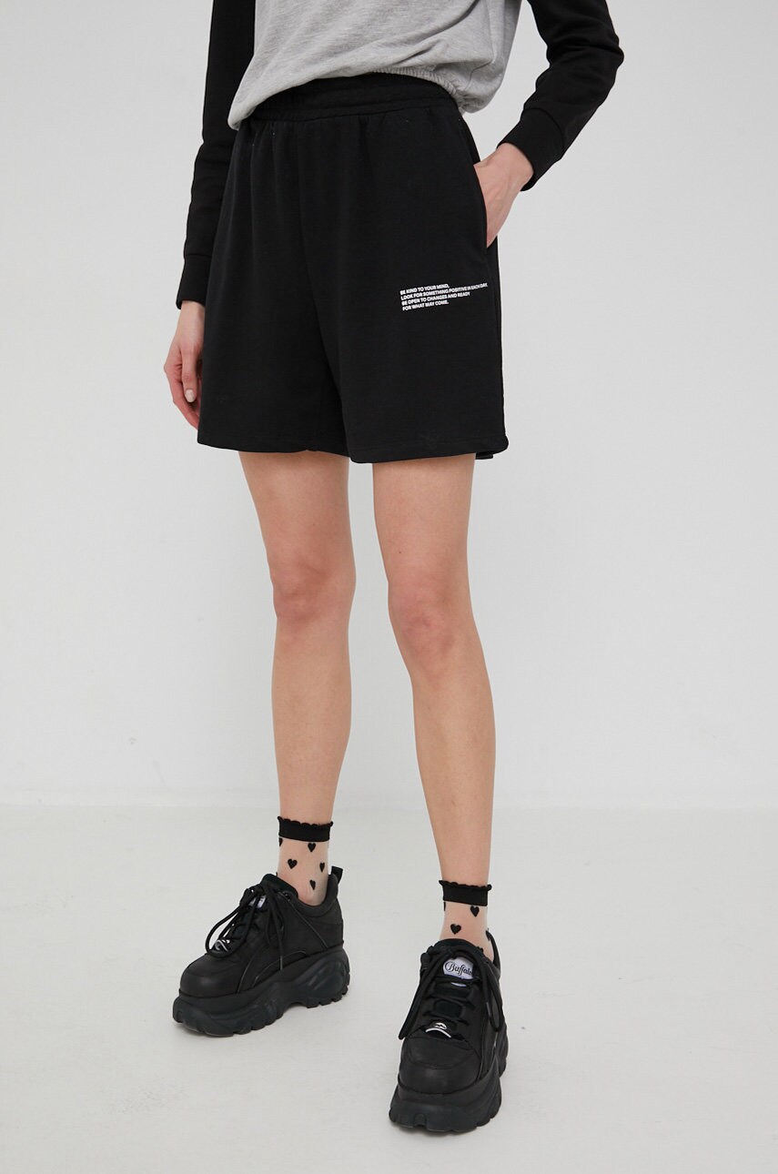 Only pantaloni scurti din bumbac femei, culoarea negru, neted, high waist