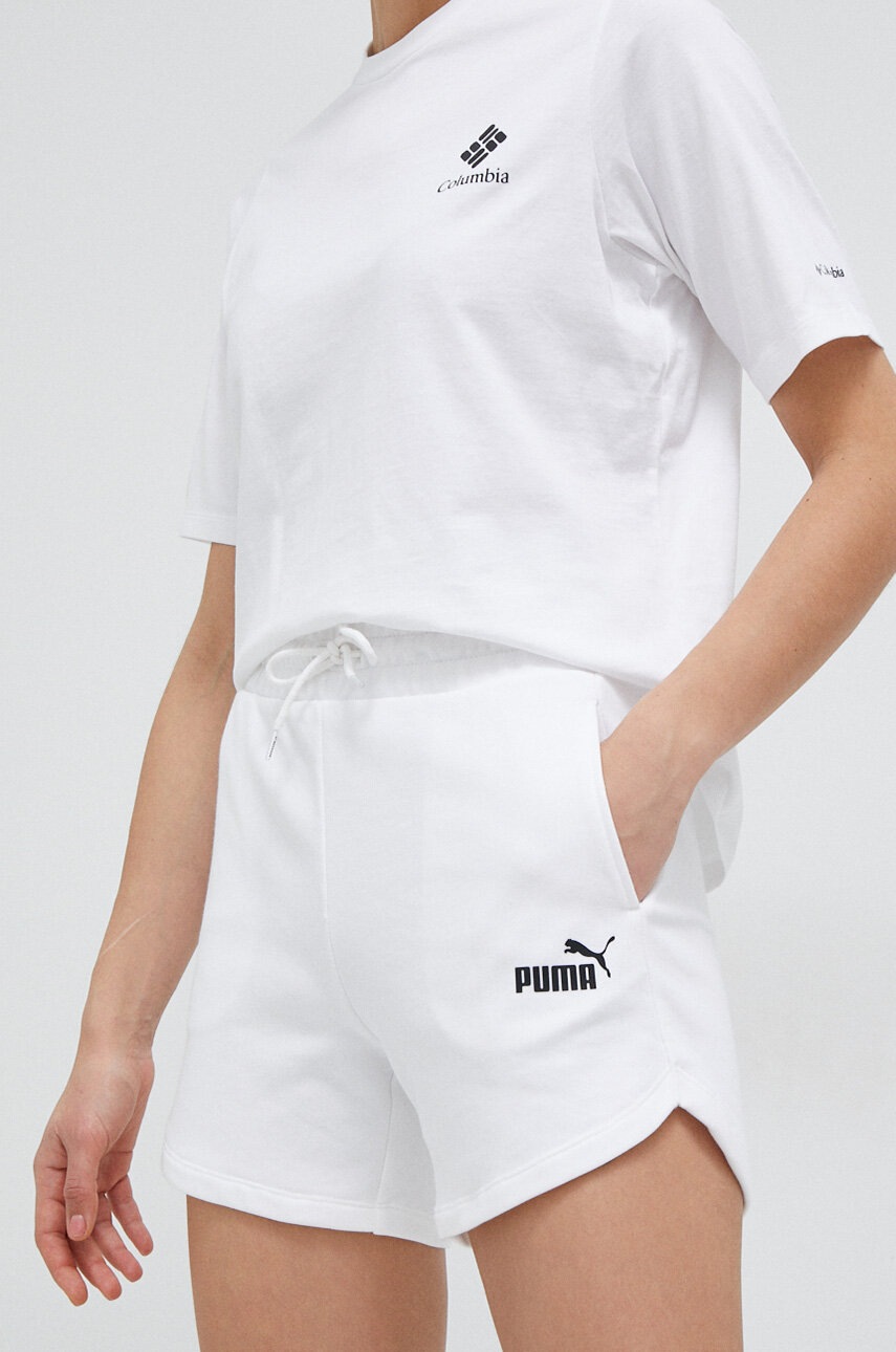 

Шорты Puma Essentials женские цвет белый однотонные высокая посадка