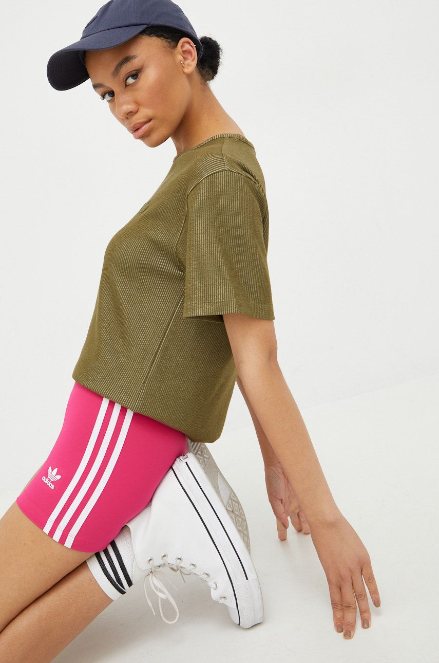 adidas Originals pantaloni scurti Adicolor femei, culoarea roz, cu imprimeu, high waist Adicolor imagine megaplaza.ro