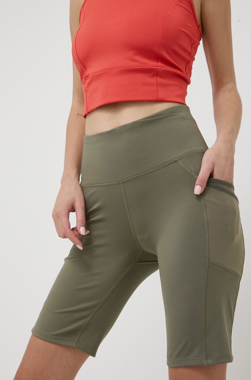 Columbia pantaloni scurti sport Windgates femei, culoarea verde, neted, high waist