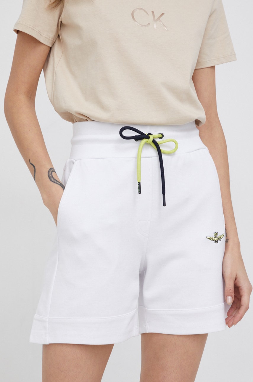 Aeronautica militare pantaloni scurți femei, culoarea alb, material neted, medium waist