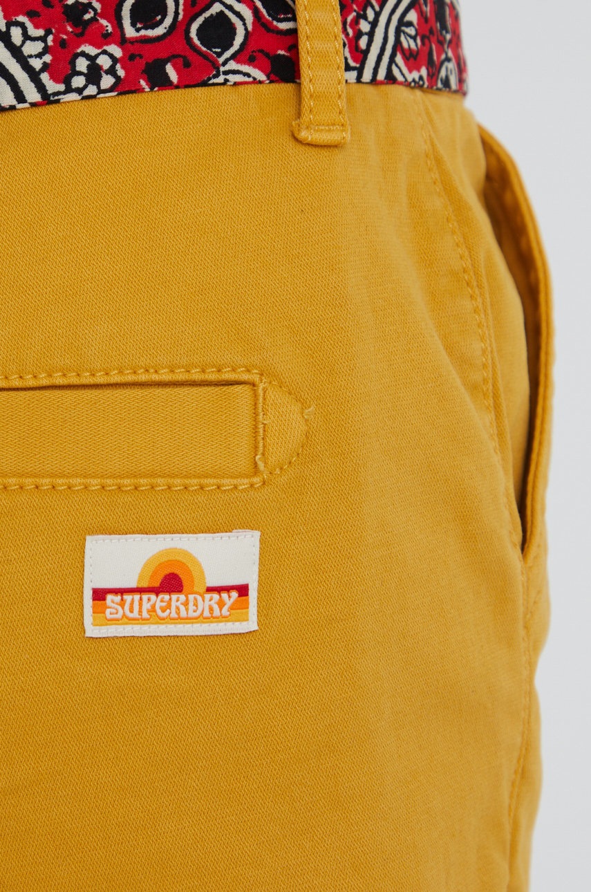 Шорти Superdry жіночі колір жовтий однотонні середня посадка 