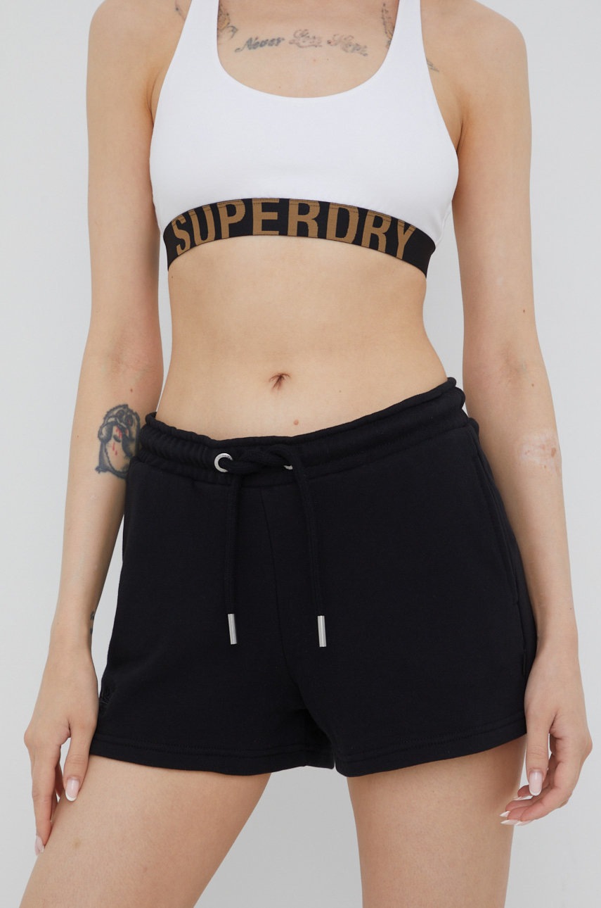 Levně Kraťasy Superdry dámské, černá barva, hladké, medium waist