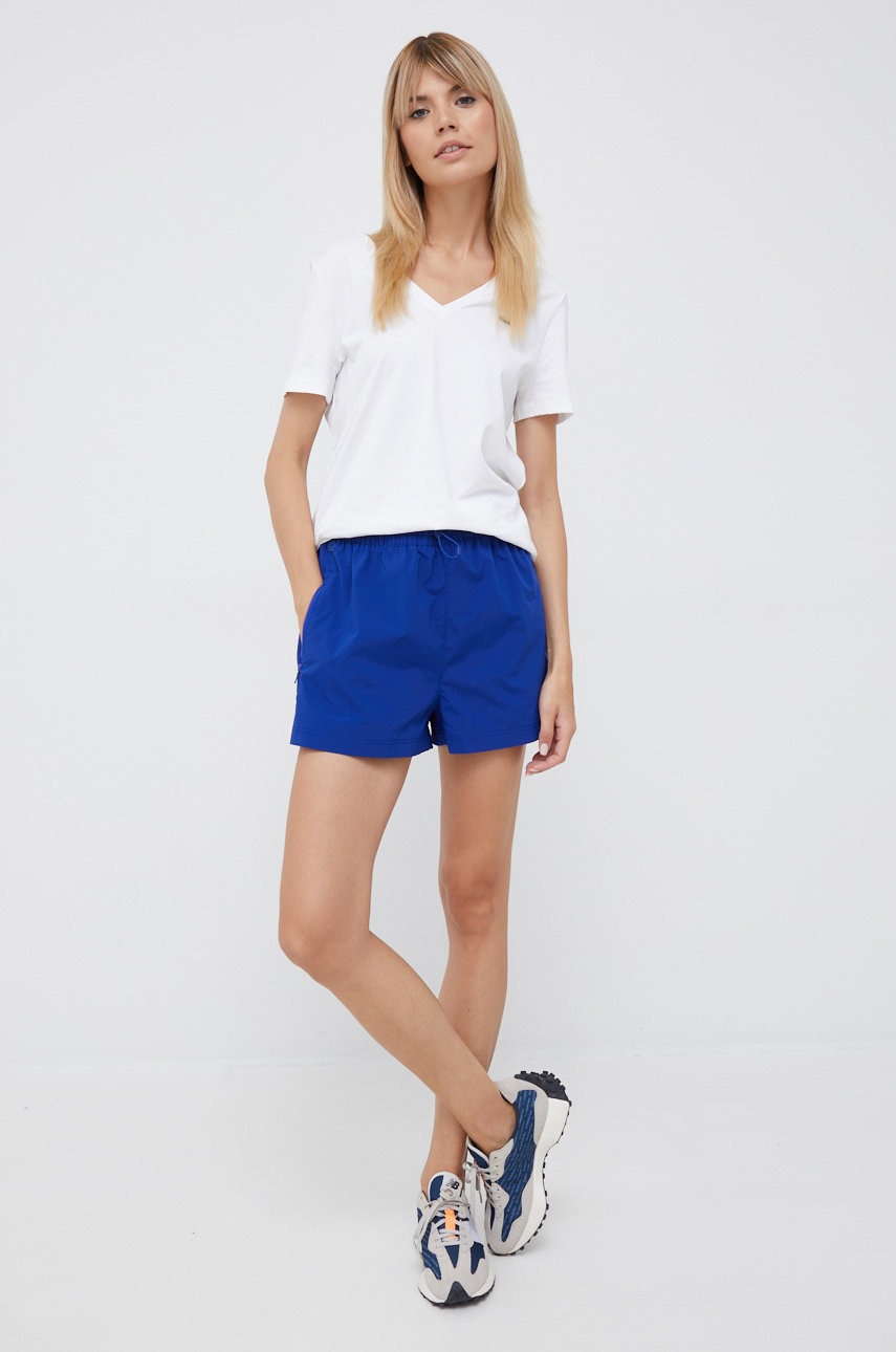

Шорты Lacoste женские цвет синий однотонные высокая посадка