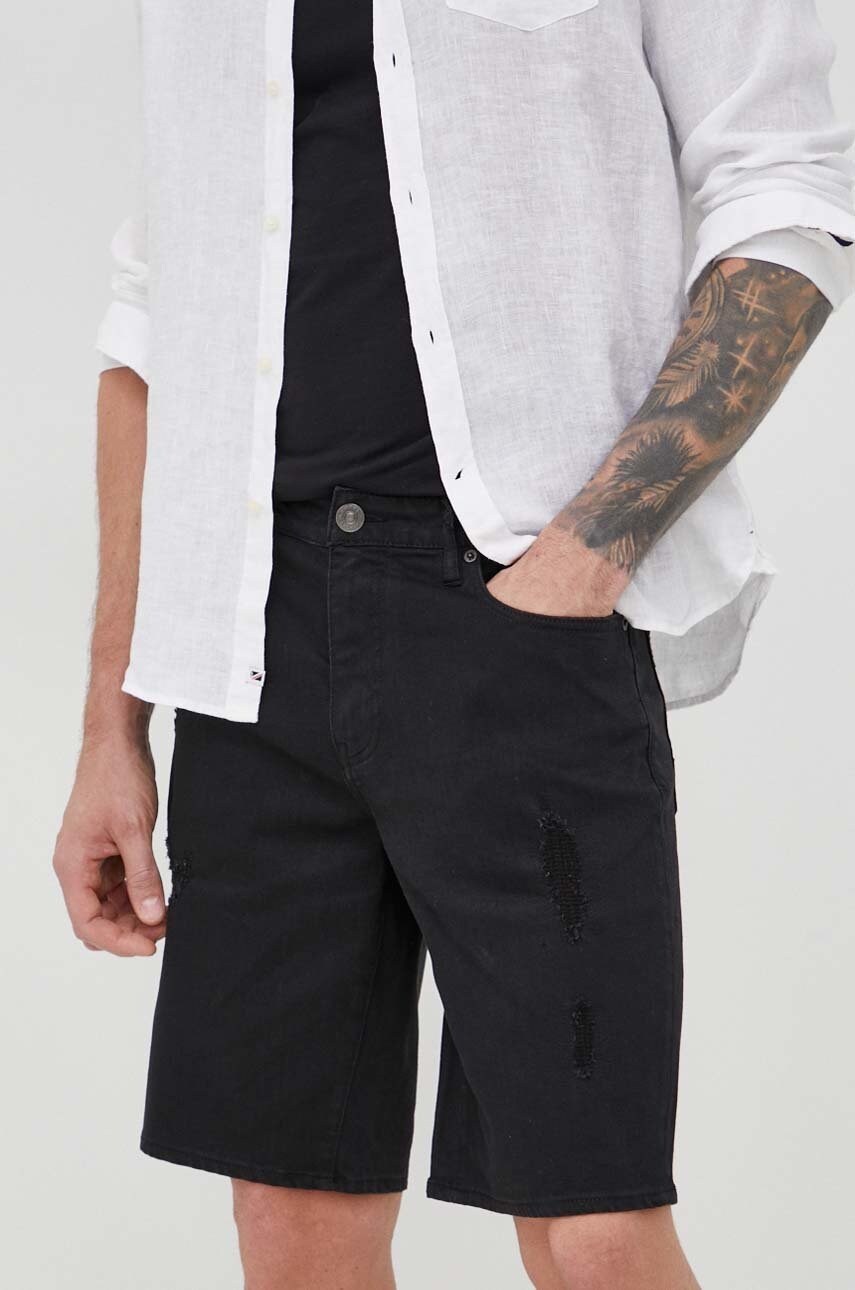 

Дънкови къси панталони Armani Exchange в черно, Черен