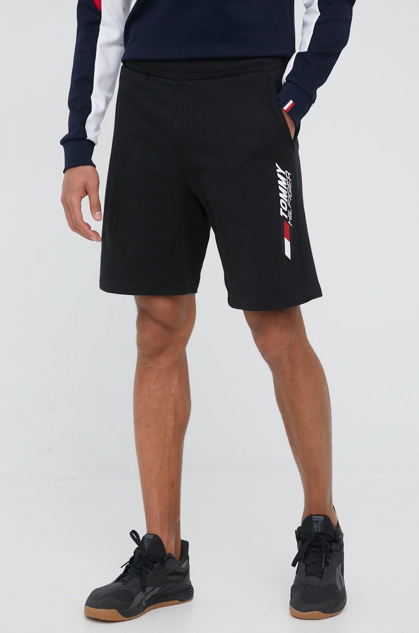 

Къси панталони Tommy Hilfiger мъжко в черно, Черен