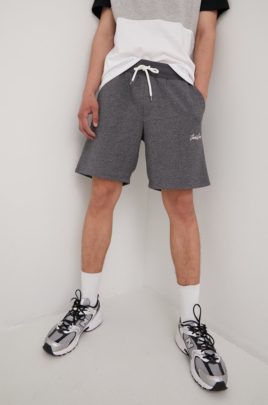 

Шорти Jack & Jones чоловічі колір сірий
