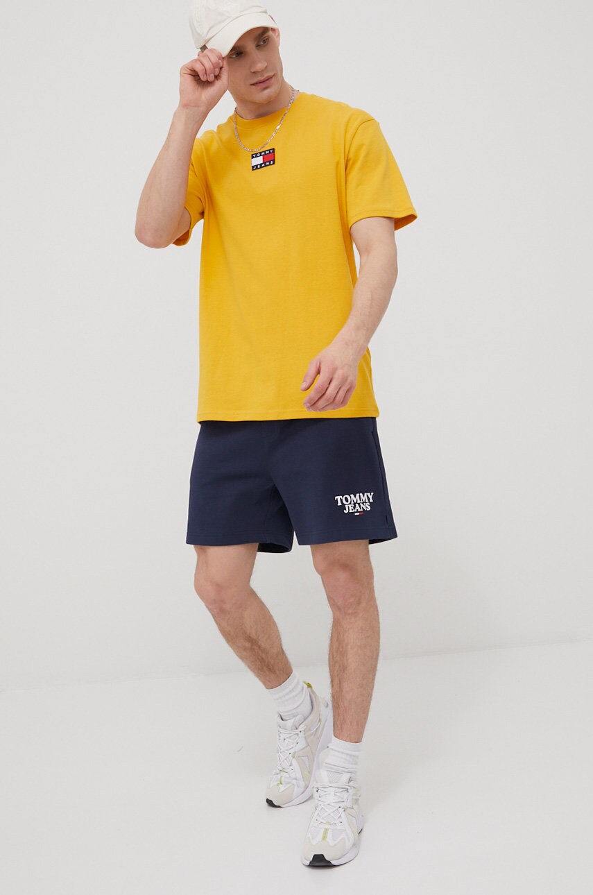 Tommy jeans pantaloni scurti din bumbac barbati, culoarea albastru marin