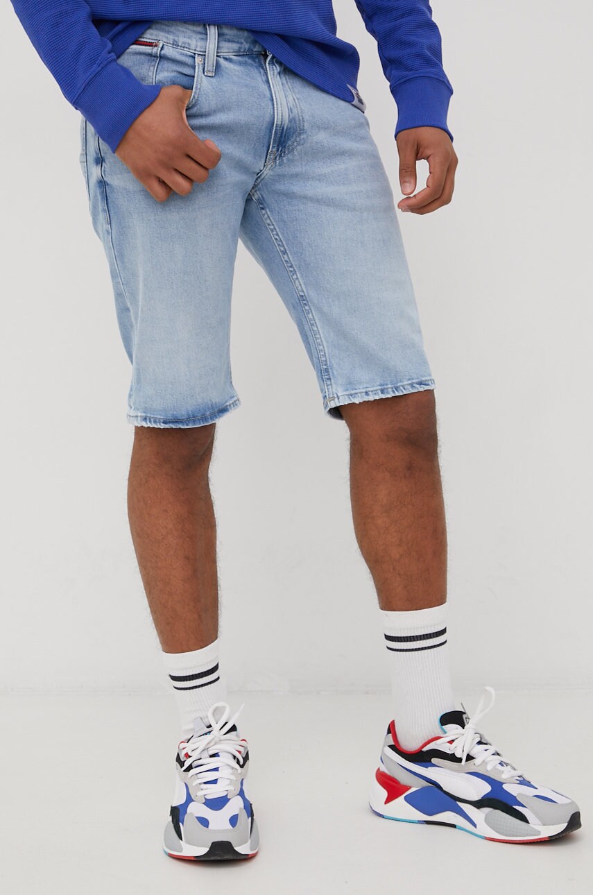 Tommy jeans pantaloni scurti jeans ronnie bf0111 barbati,