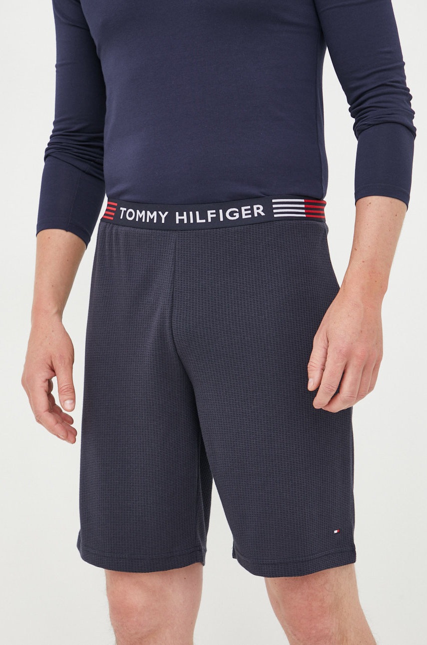 

Къси панталони Tommy Hilfiger в тъмносиньо, Тъмносин