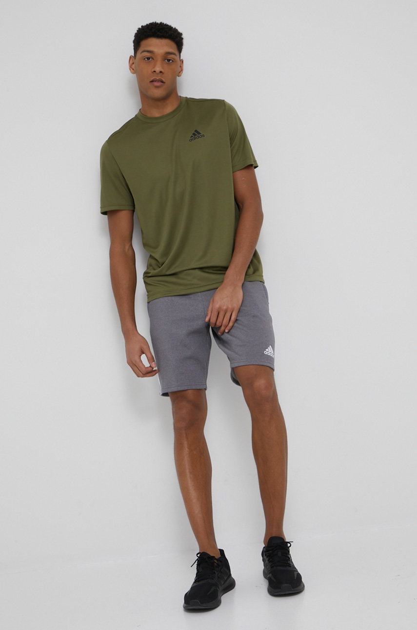 

Шорти adidas Performance GP8808 чоловічі колір сірий меланж