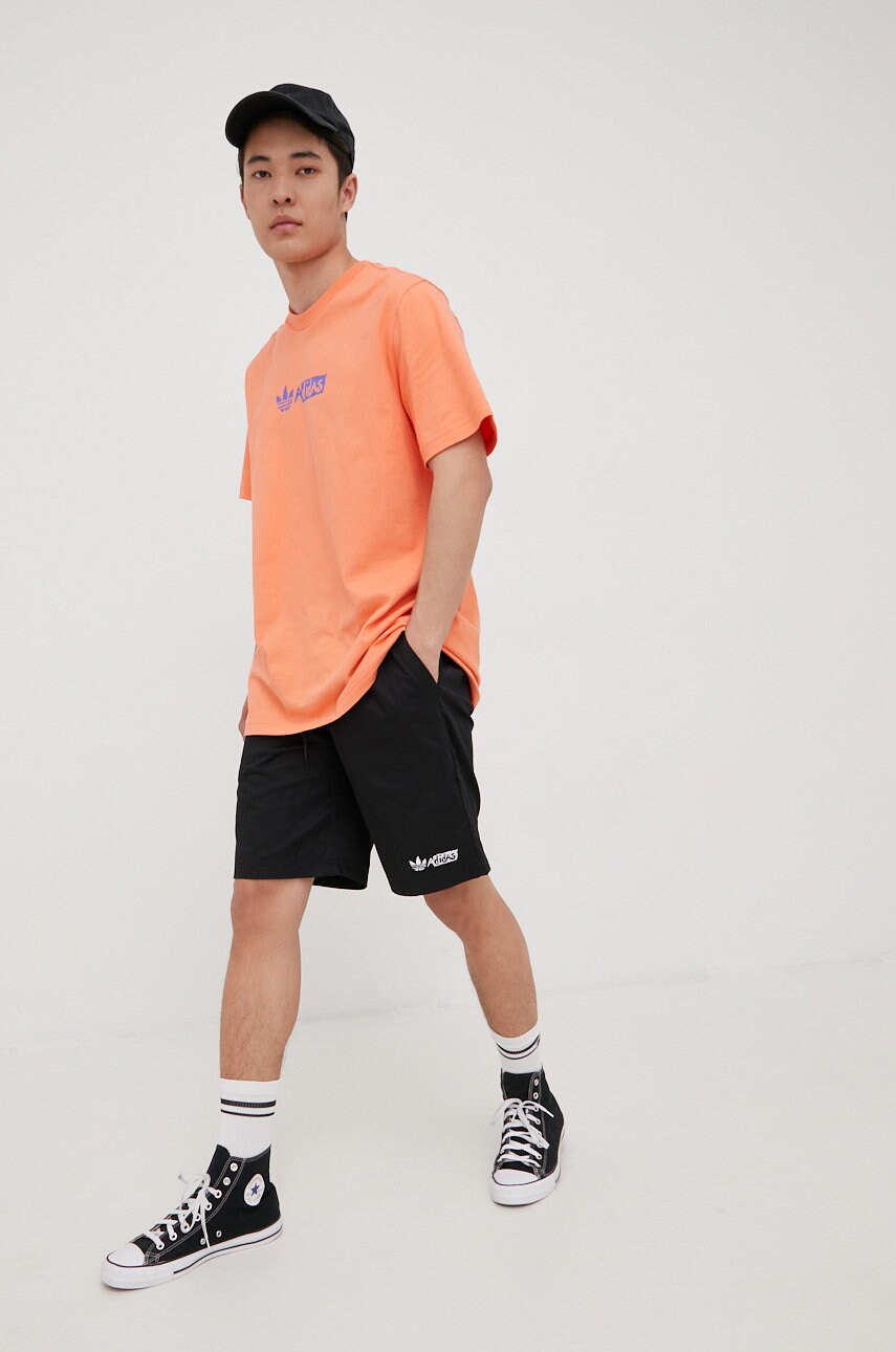 

Хлопковые шорты adidas Originals мужские цвет чёрный