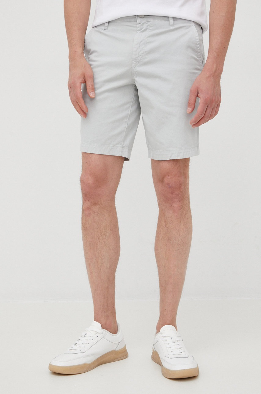 

Къси панталони BOSS Boss Casual в сиво, Сив