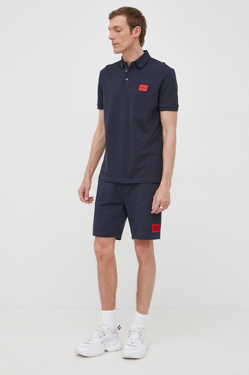Βαμβακερό σορτσάκι HUGO χρώμα: ναυτικό μπλε φωτογραφία