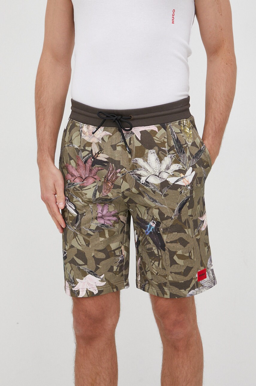 Hugo pantaloni scurti din bumbac barbati, culoarea verde