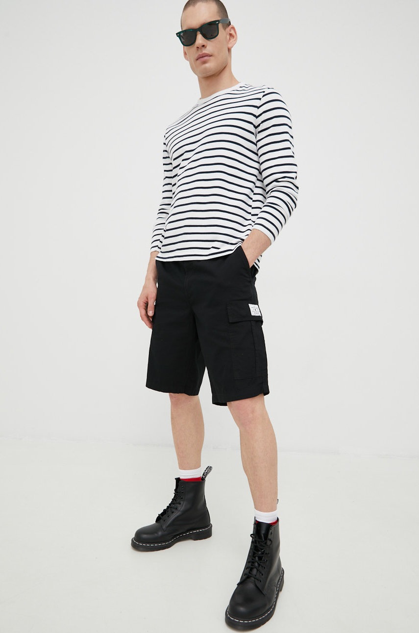 

Памучен къс панталон DC в черно, Черен