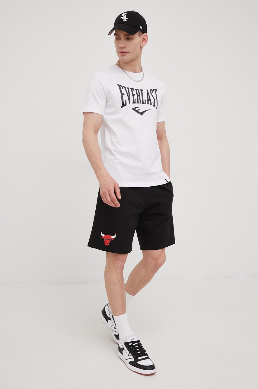 

Хлопковые шорты New Era мужские цвет чёрный