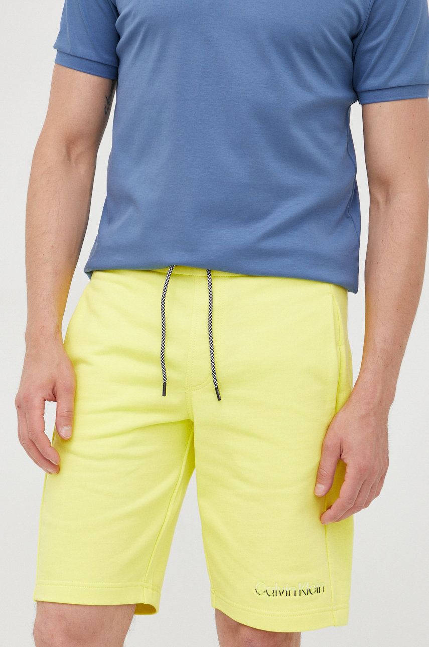 Calvin Klein szorty bawełniane męskie kolor żółty