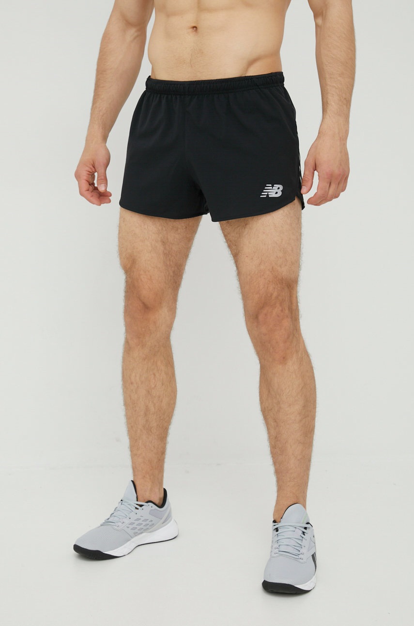 

Къс панталон за бягане New Balance Impact Run MS21267BK в черно, Черен