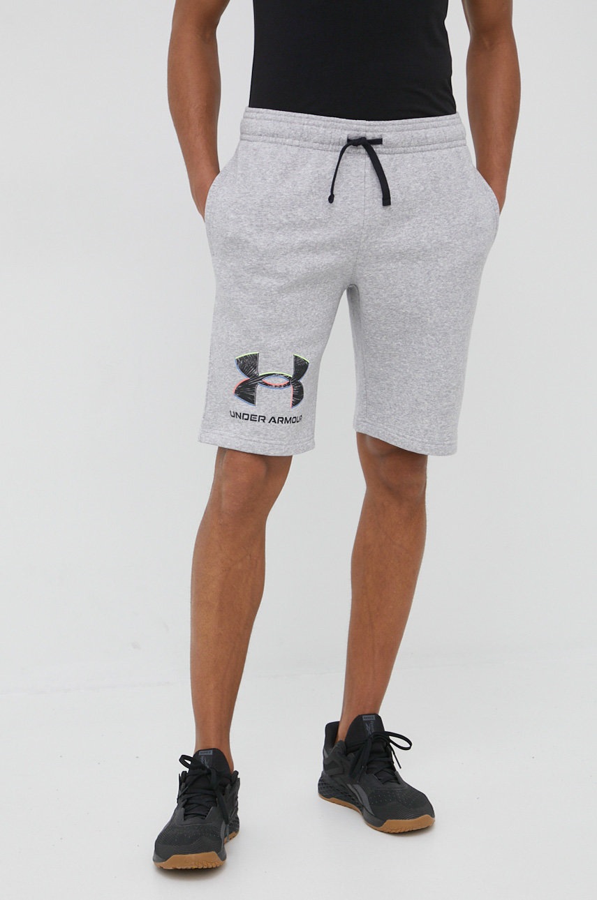 

Спортни шорти Under Armour Rival в сиво, Сив