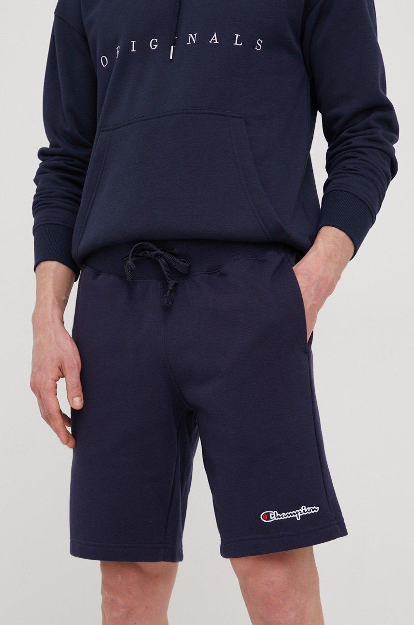 Champion pantaloni scurti 217068 barbati, culoarea albastru marin