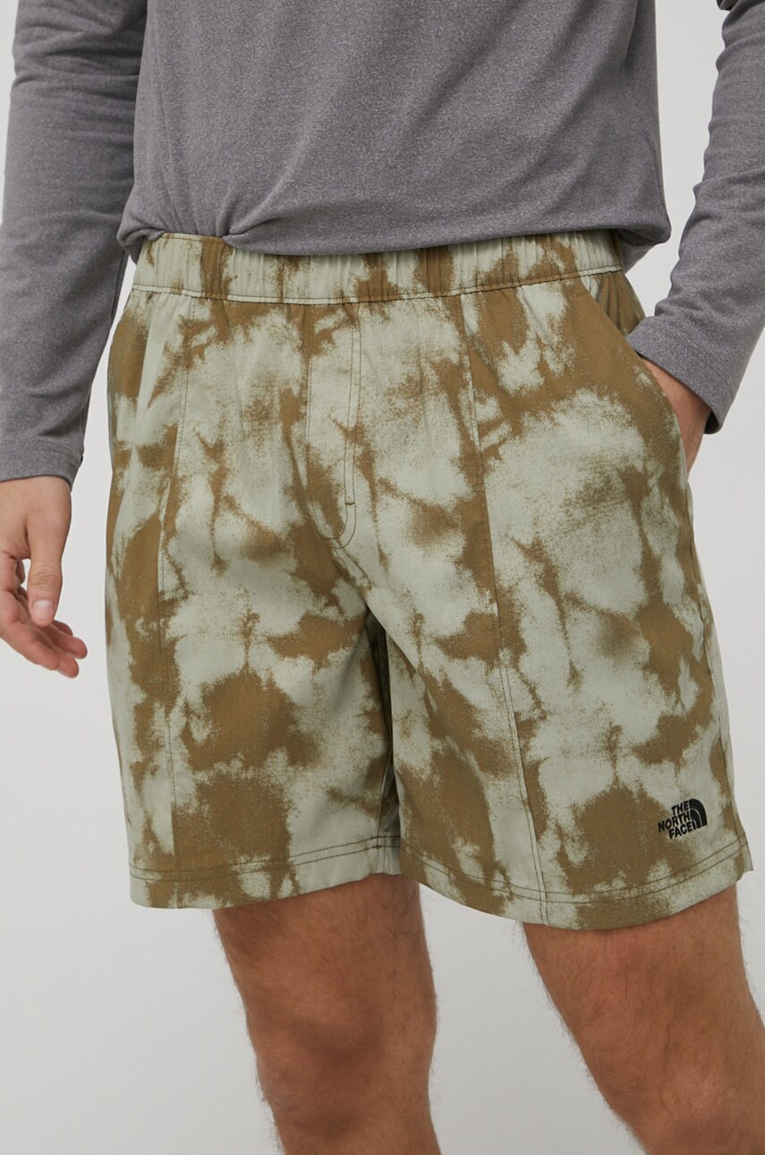 The north face pantaloni scurți de antrenament printed class barbati, culoarea verde