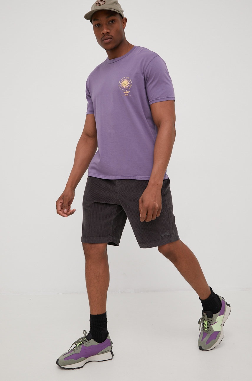 

Къси панталони Billabong в сиво, Сив