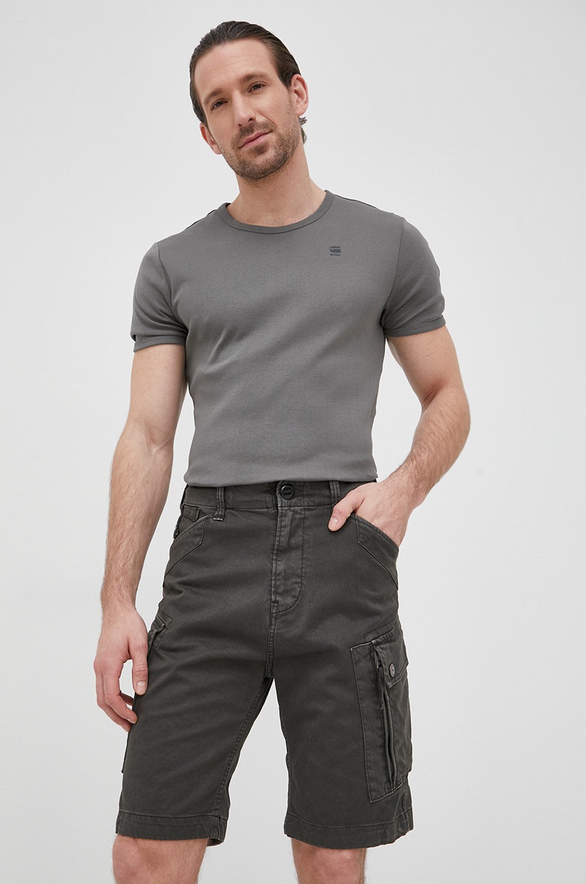 

Къси панталони G-Star Raw мъжко в сиво, Сив