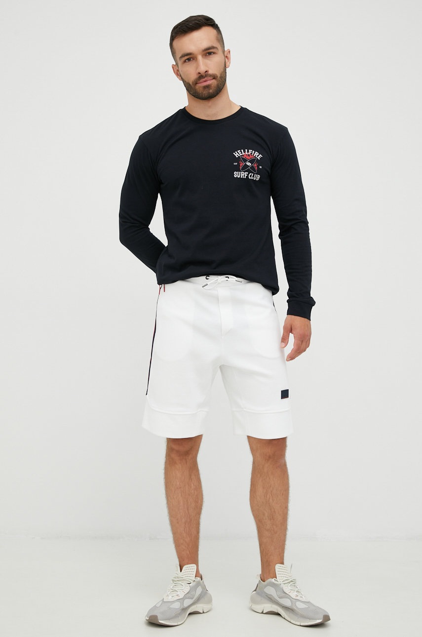 

Шорты Helly Hansen мужские цвет белый