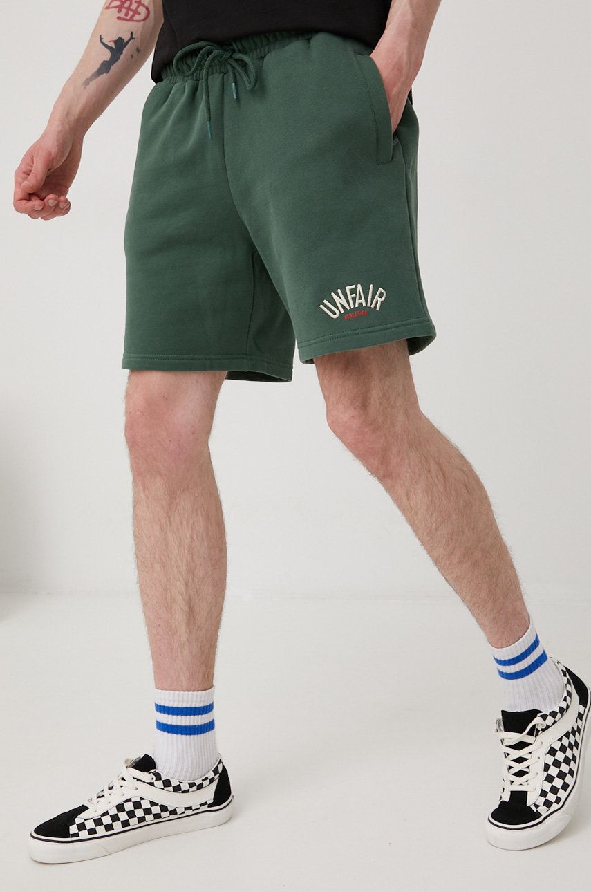 Bavlněné šortky Unfair Athletics pánské, zelená barva