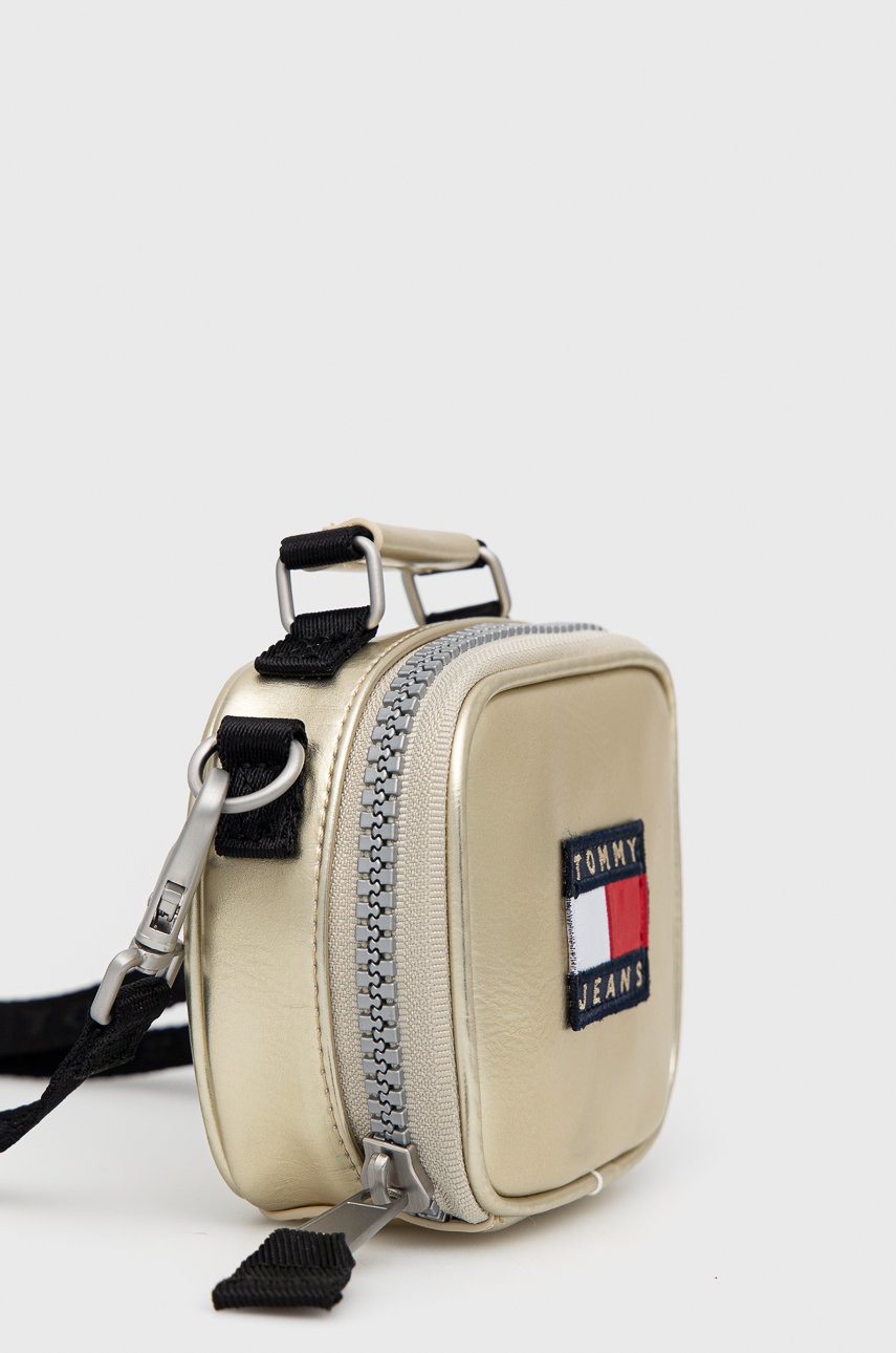 

Сумочка Tommy Jeans цвет золотой