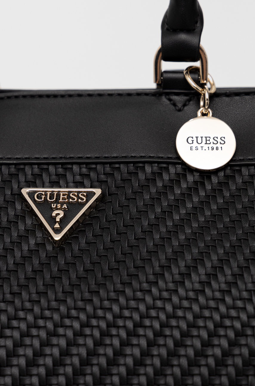 

Сумочка Guess колір чорний