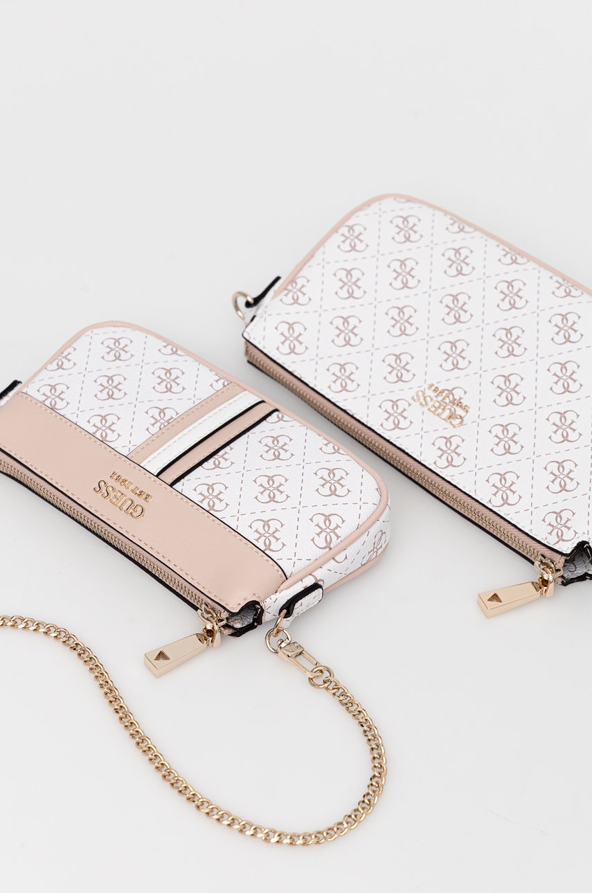 

Сумочка Guess колір білий