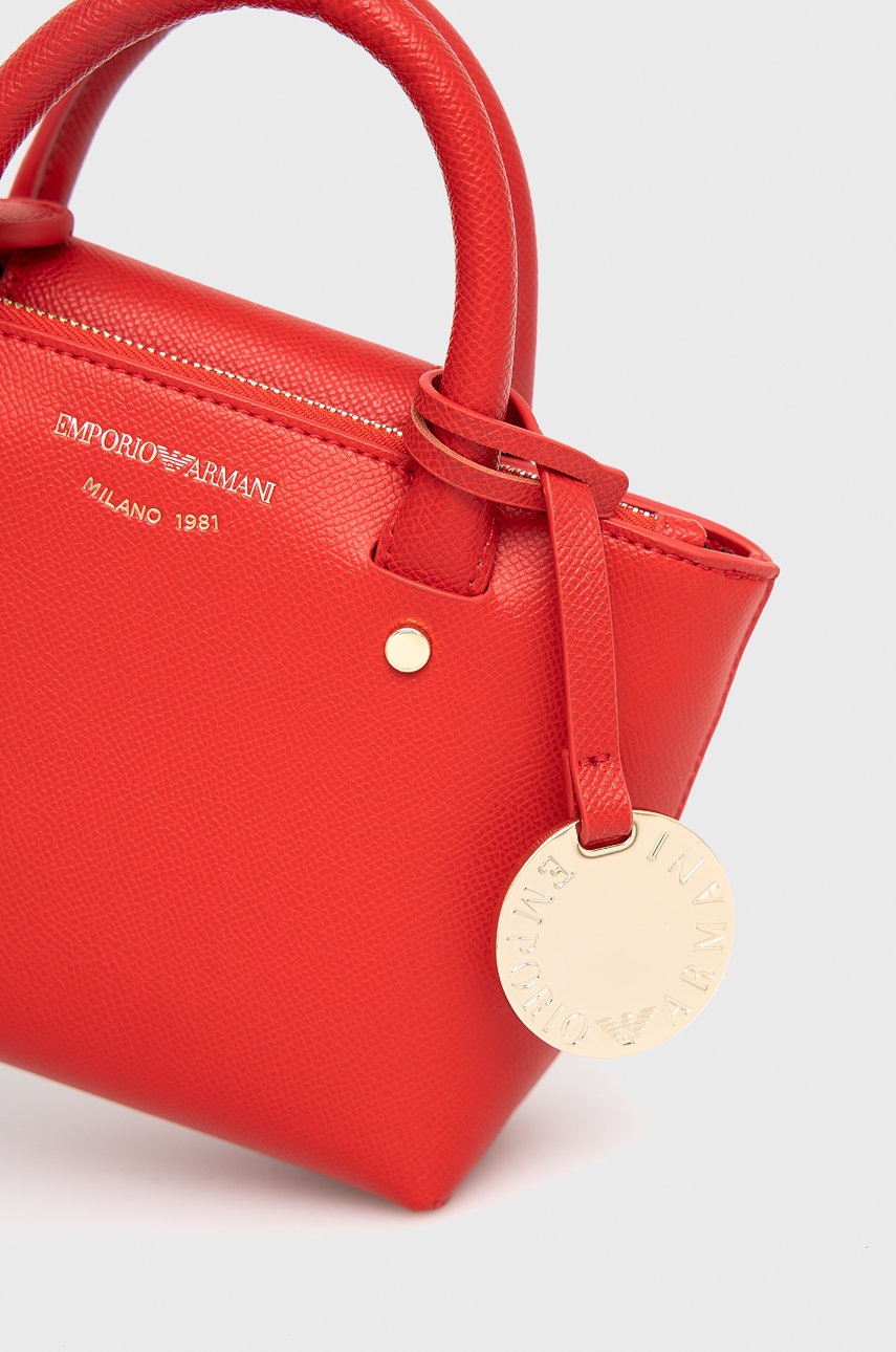 

Сумочка Emporio Armani цвет красный