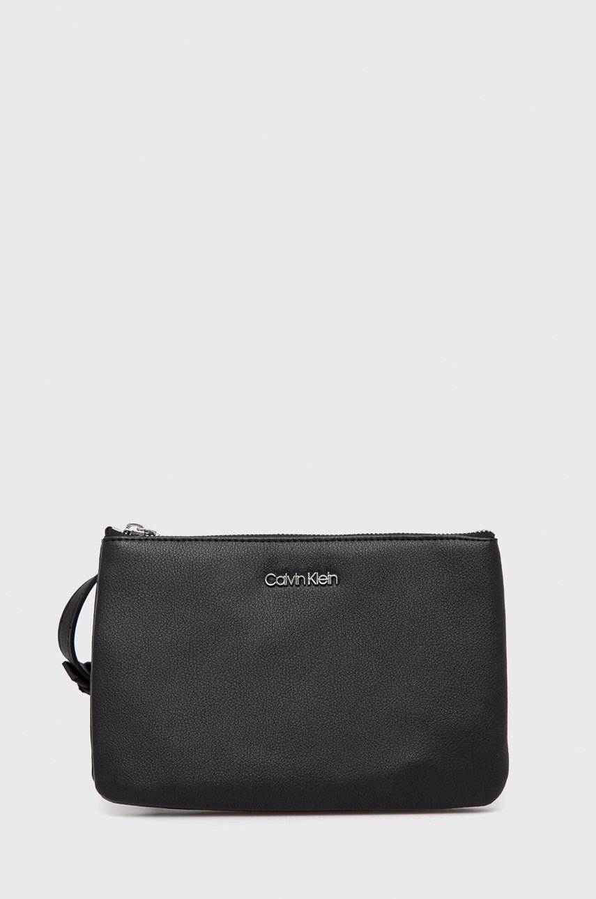 

Чанта Calvin Klein в черно, Черен