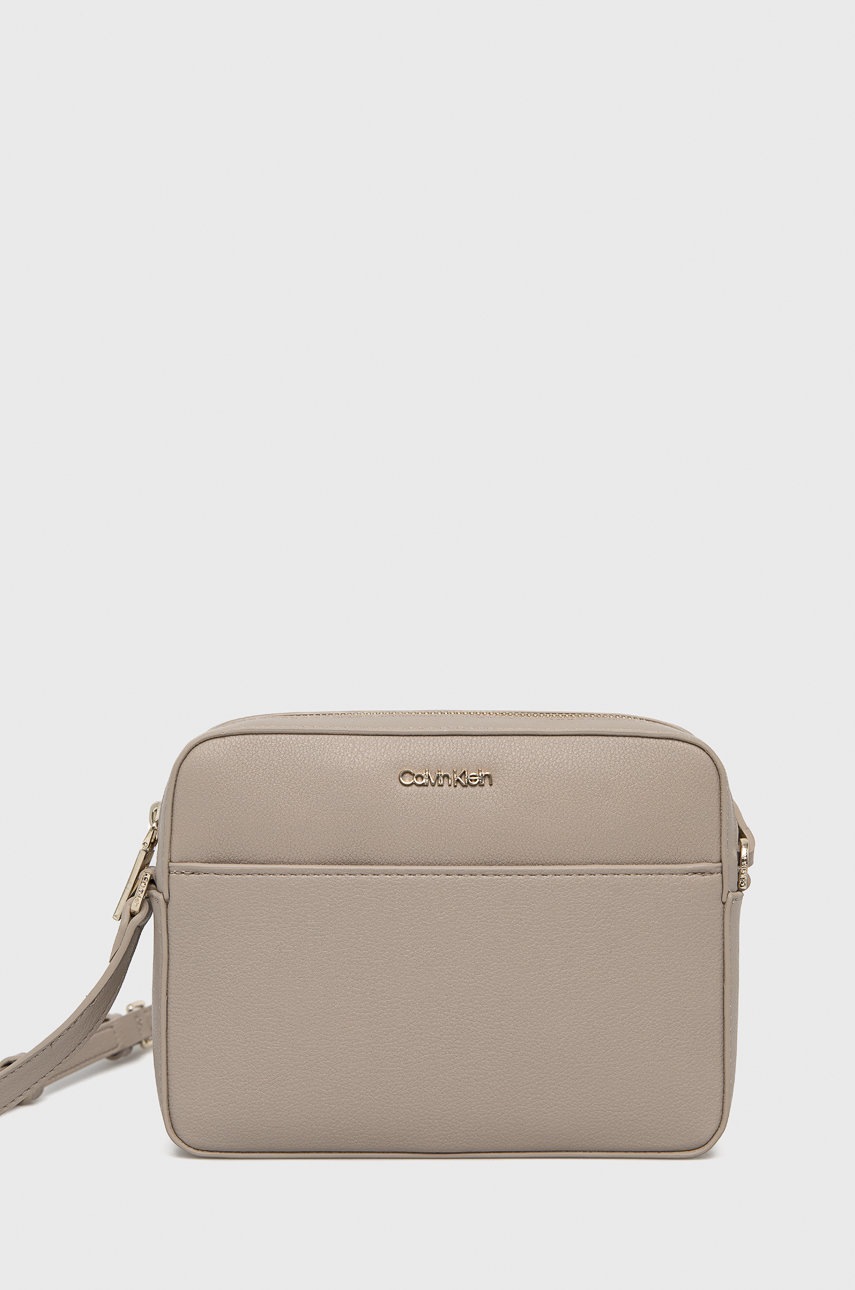 

Чанта Calvin Klein в сиво, Сив