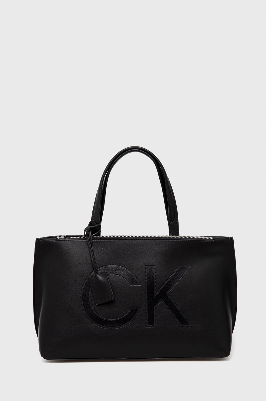 

Чанта Calvin Klein в черно, Черен
